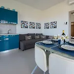 Holiday home Arabel Reitani